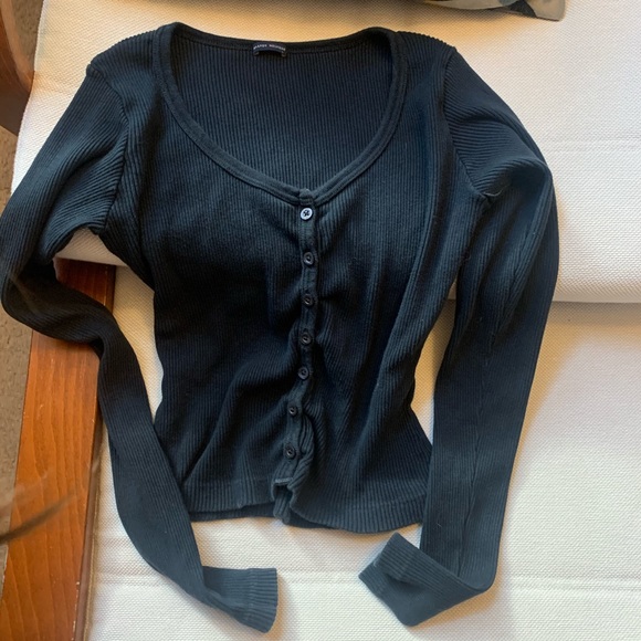 Brandy Melville Tops - SOLD🚫 Brandy Melville Navy Long Sleeve Zelly